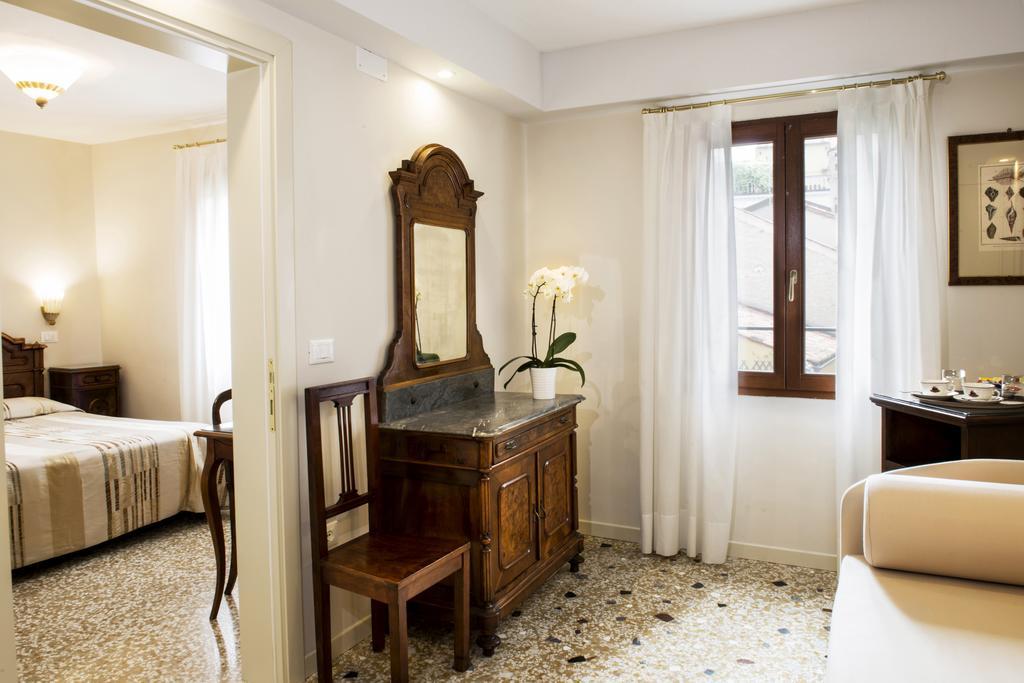 Hotel Agli Alboretti Venecia Exterior foto