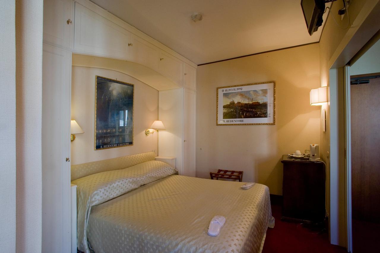 Hotel Agli Alboretti Venecia Exterior foto