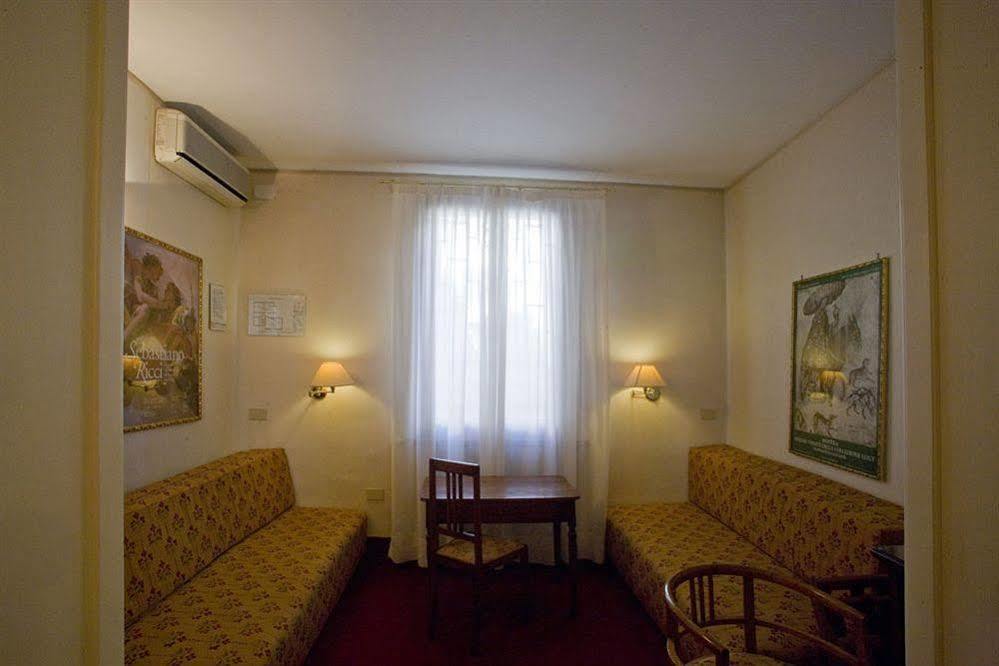 Hotel Agli Alboretti Venecia Exterior foto