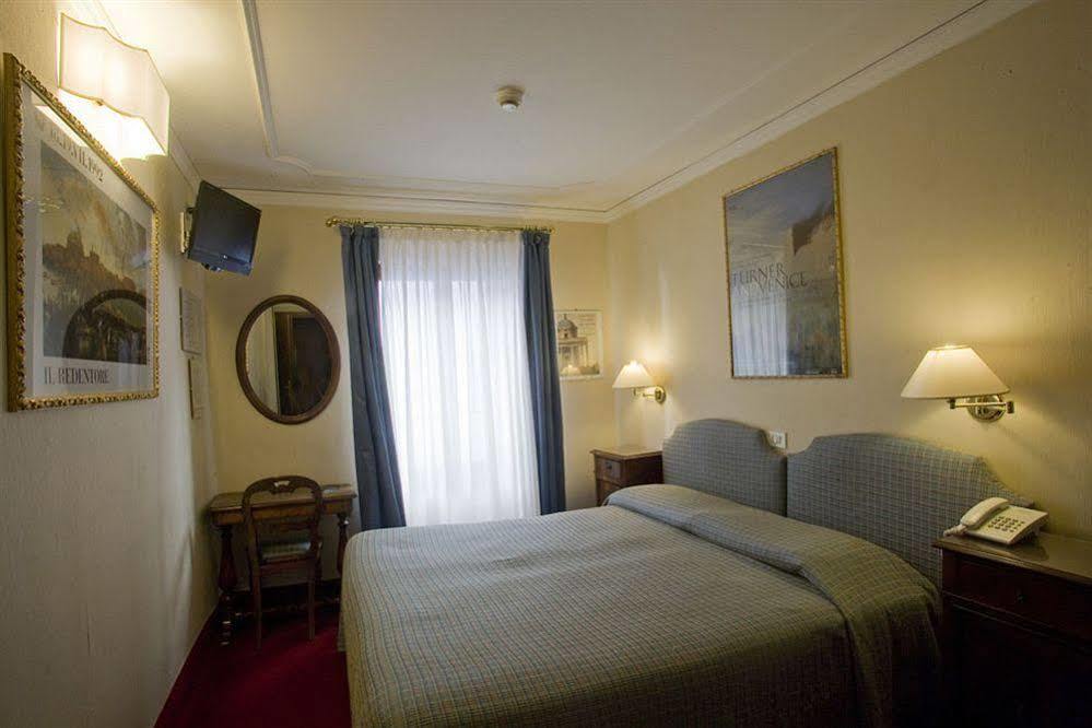 Hotel Agli Alboretti Venecia Exterior foto